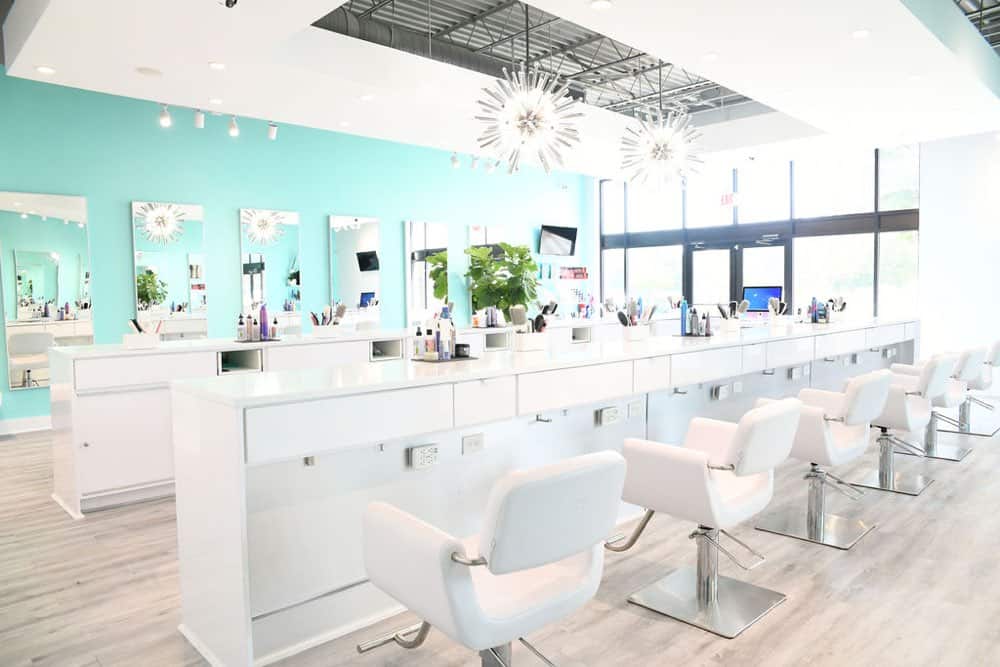 High-end Nail Salon Reception Desk & Reception Counter in Retail Store for  Sale