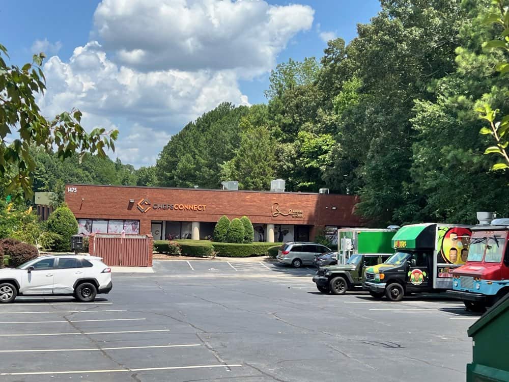 Post image for Steve Josovitz & Julian Nabaa of Shumacher Sells Chefs Connect Atlanta GA Freestanding Kitchen Commissary w/Real Estate in $1.9M Sale
