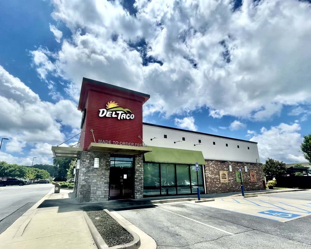 Post image for Kennesaw GA Freestanding Restaurant w/Drive Thru for Lease is UNDER CONTRACT
